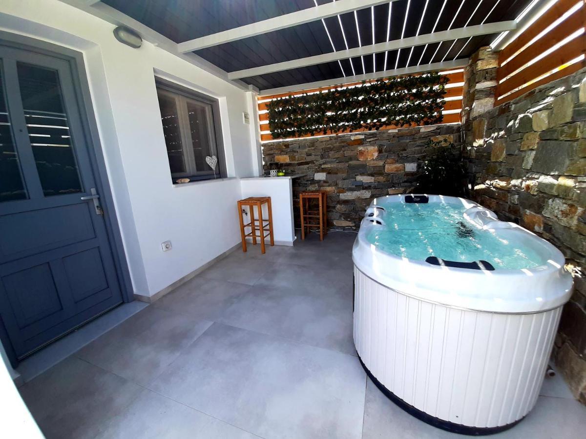 Blue View Villa Apartment #3 With Jacuzzi Parasporos Exterior photo